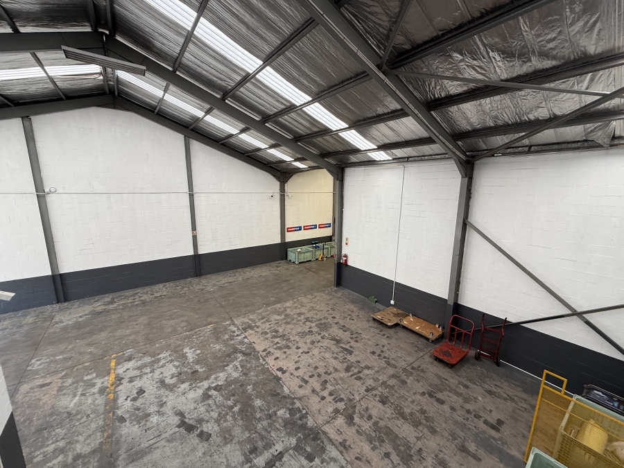 To Let commercial Property for Rent in Blackheath Industrial Western Cape